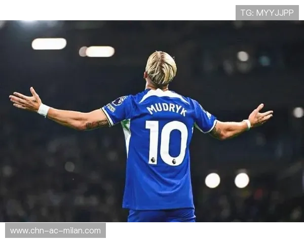 切尔西截球反推，穆德里克一脚踢穿防线